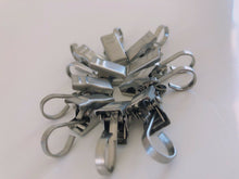 AU 10x Small Stainless Steel Metal Curtain Hanging Clips Claws with Hook Clamps