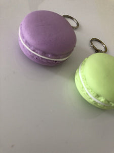 2x Slow rising Macaroon Macaron Keyring Squeeze toy Strap Novelty gift