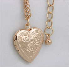 Women Heart Gold color frame Open Locket MOM Necklace Mum Mother's Day gift her