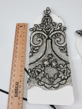 Women Hollywood Fancy Fingerless Retro Gold Embroidery Short Lace Black Gloves