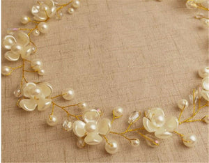 Women White flower Pearl gold wire Party Hair Head band Headband Garland tiara