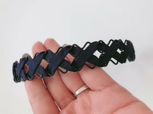 Women Girls Wire Yoga Gym Check Braid Sports School Hair Head band Headband hoop