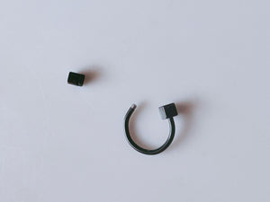 1x Black 316L Stainless Steel Titanium Hoof Helix Hoop Loop dangle Earrings Stud