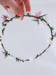 Women White Daisy Lily flower bridal Hair Headband Crown Tiara Garland Wreath