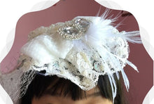Women White Wedding Bride Race Melbourne Cup Hair Clip Mesh Feather Fascinator