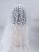 Women Bride HEN'S NIGHT Party Wedding lace love Heart Hair head Veil Metal Comb