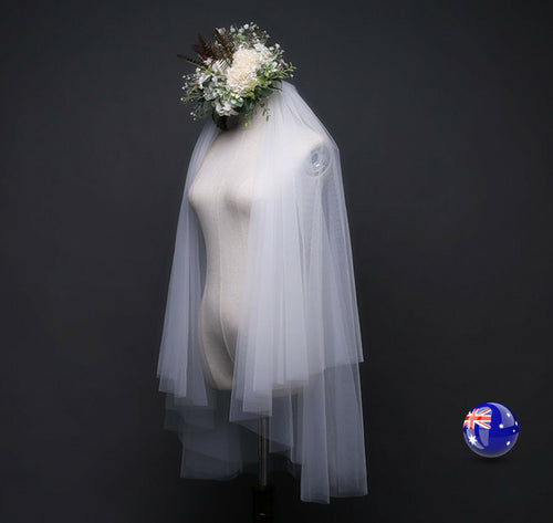 Women Ivory creamy white Bride Wedding layers Wedding Hair head Veil WITH COMB