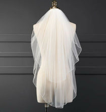 Women White Bride Hen's Night Prop Head Hair Trim lace Wedding Veil WITH COMB