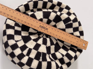 Women Winter Autumn Warm Black Check French Artist Round Beret Hat Cap Beanie