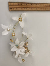 Women Pure White Flower Wedding Bride Party Side Hair Head Clip Race Fascinator