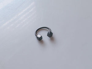 1x Black 316L Stainless Steel Titanium Hoof Helix Hoop Loop dangle Earrings Stud
